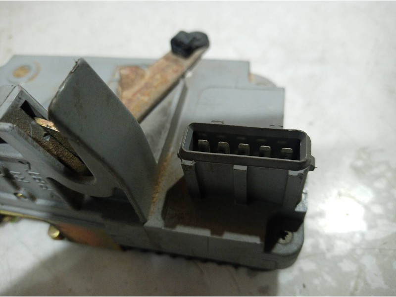 Recambio de cerradura puerta trasera derecha para peugeot 406 berlina (s1/s2) stdt referencia OEM IAM   