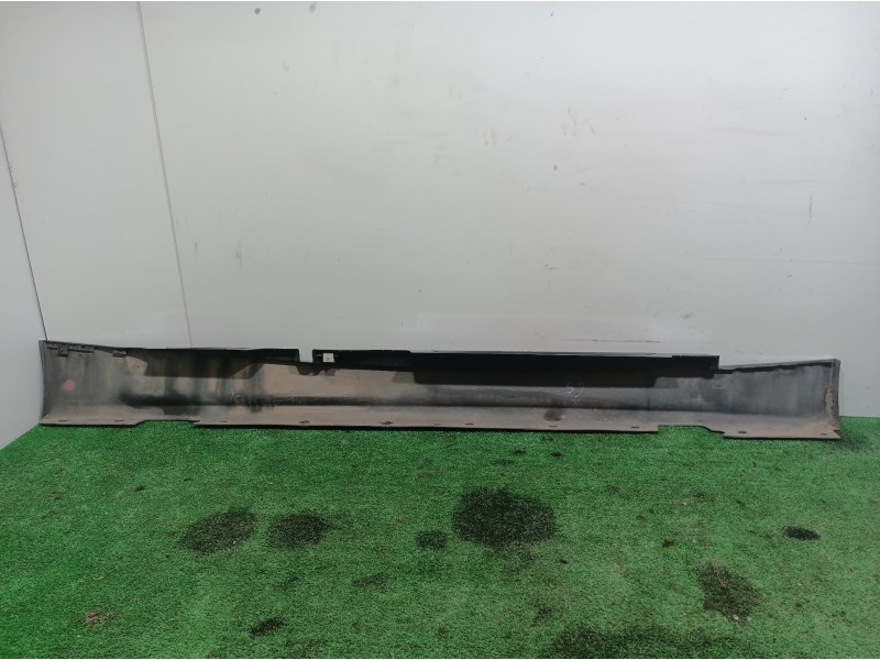 Recambio de faldon lateral para bmw serie 1 berlina (e81/e87) 118d referencia OEM IAM   