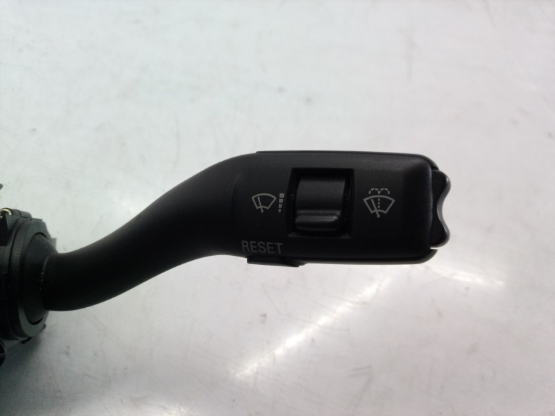 Recambio de mando multifuncion para audi a4 berlina (8e) 1.9 tdi (96kw) referencia OEM IAM 8E0953549S 8E0953549 05114412