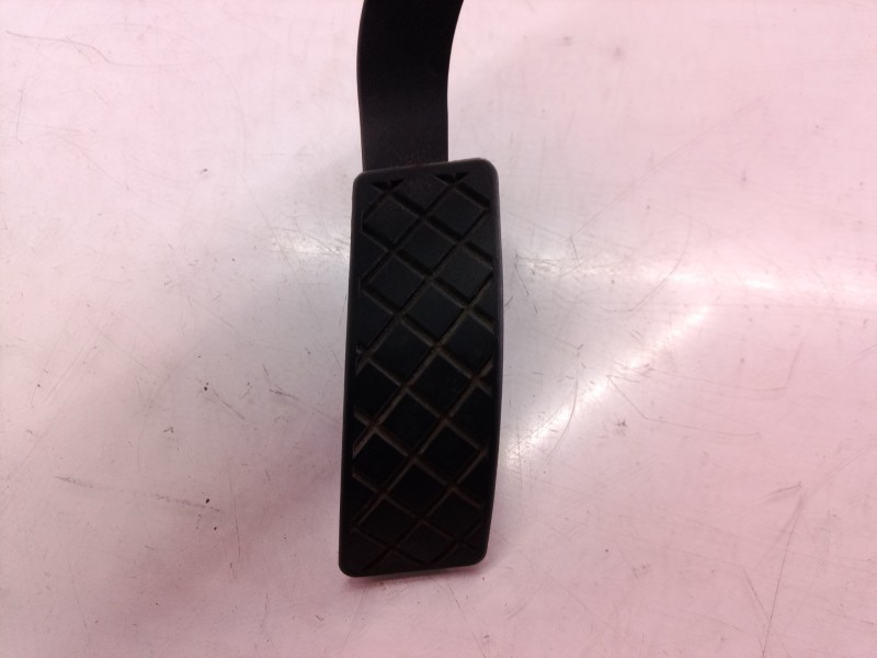 Recambio de potenciometro pedal para audi a4 berlina (8e) 1.9 tdi (96kw) referencia OEM IAM 8E1723523 8E1723523 6PV00837600