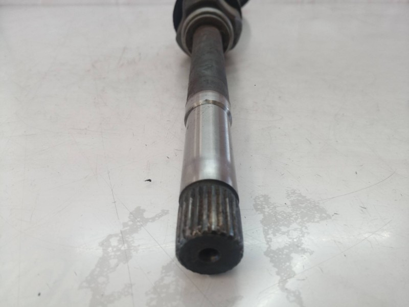 Recambio de transmision delantera derecha para peugeot 207 sw confort referencia OEM IAM 9656135080 9656135080 9656135080