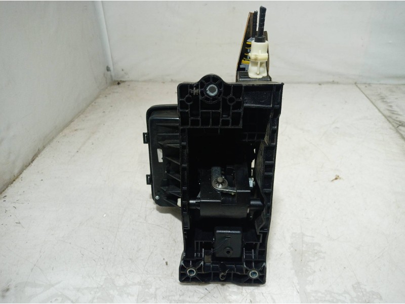 Recambio de selector cambio automático para jeep gr. cherokee (wh) 3.0 crd laredo referencia OEM IAM   