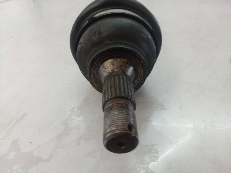 Recambio de transmision delantera derecha para peugeot 207 sw confort referencia OEM IAM 9656135080 9656135080 9656135080