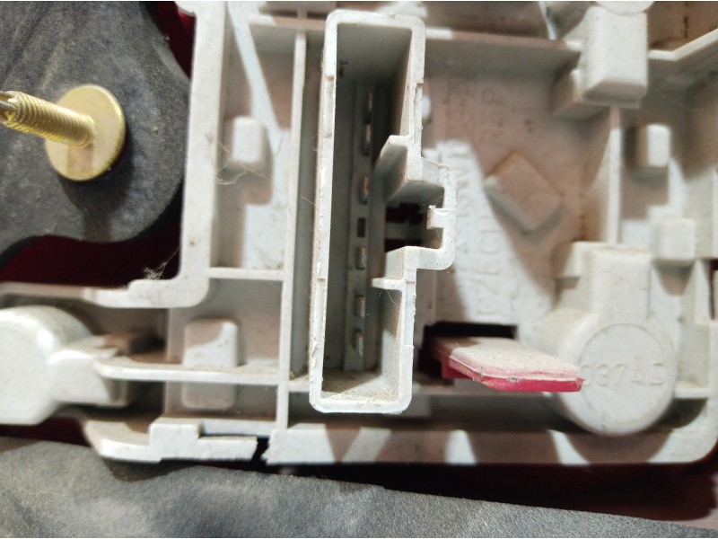 Recambio de piloto trasero izquierdo para ford mondeo berlina (ge) referencia OEM IAM 1S7113405A 1S7113405A 1S7113405