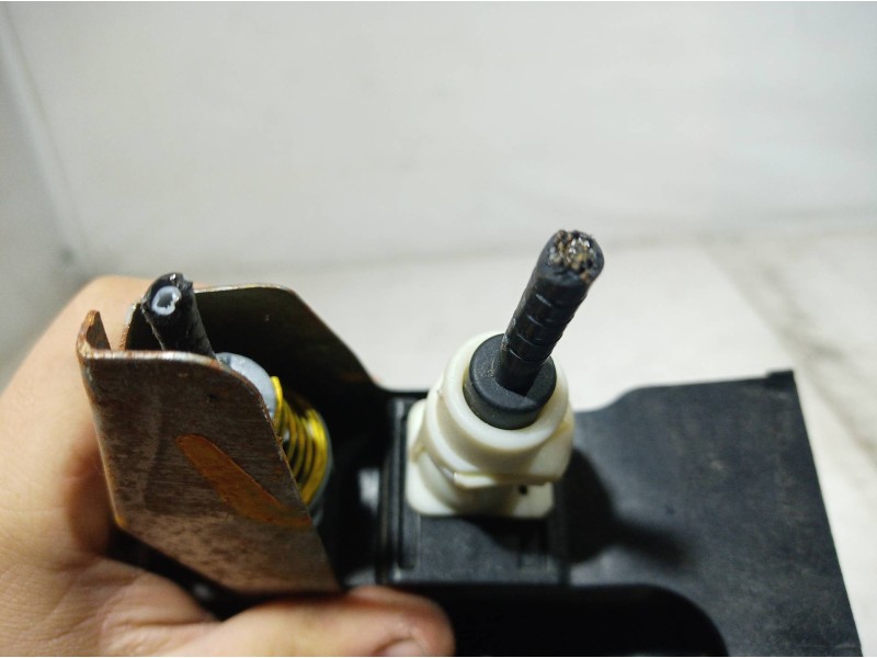 Recambio de selector cambio automático para jeep gr. cherokee (wh) 3.0 crd laredo referencia OEM IAM   