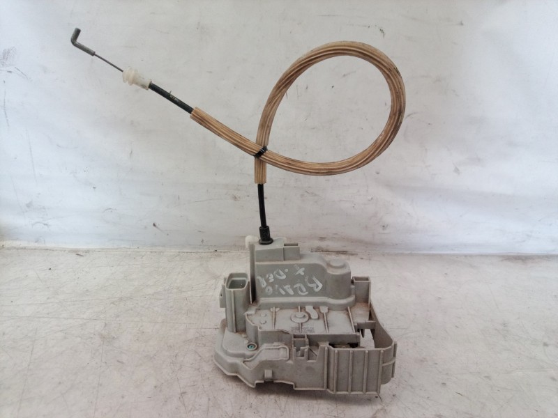 Recambio de cerradura puerta trasera derecha para fiat bravo (182) jtd 105 / 100 gt referencia OEM IAM   