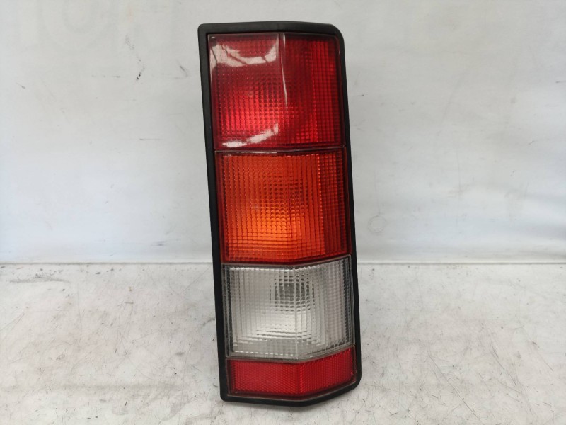 Recambio de piloto trasero derecho para renault rapid/express (f40) 1.6 d familiar (f404) referencia OEM IAM   