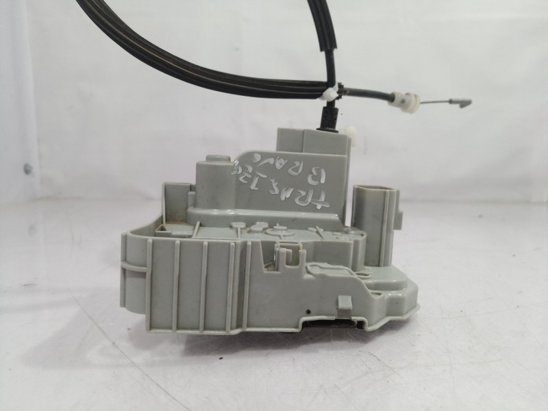 Recambio de cerradura puerta trasera izquierda para fiat bravo (182) referencia OEM IAM    Recambio de cerradura puerta trasera izquierda para fiat bravo (182) referencia OEM IAM