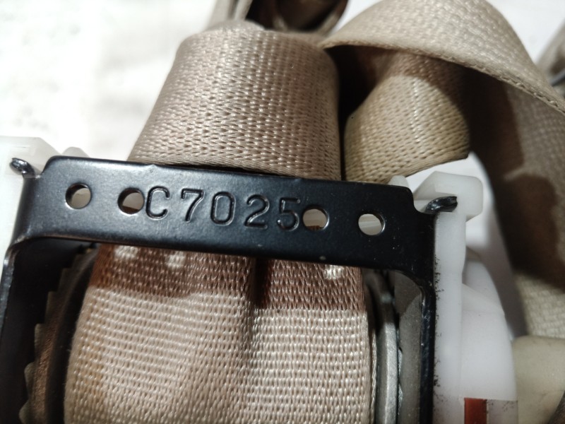 Recambio de cinturon seguridad trasero derecho para nissan murano (z50) básico referencia OEM IAM 88844CC001 88844CC001 88844CC0