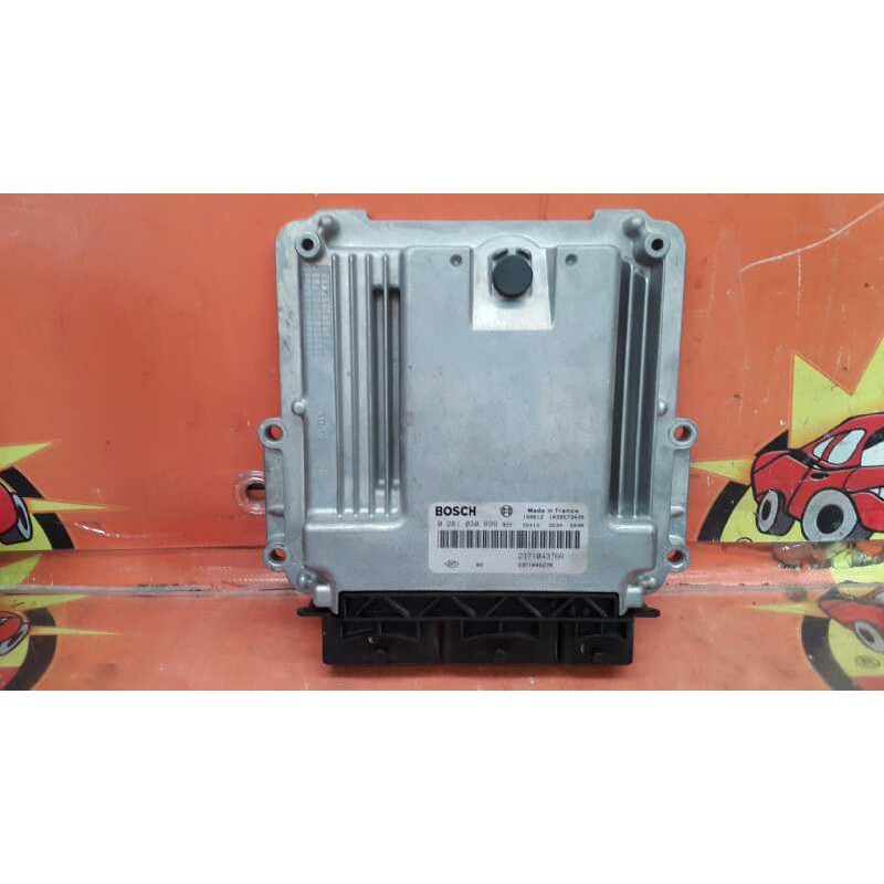 Recambio de centralita motor uce para renault kangoo ii break referencia OEM IAM 0281030899 237104376R 0281030899