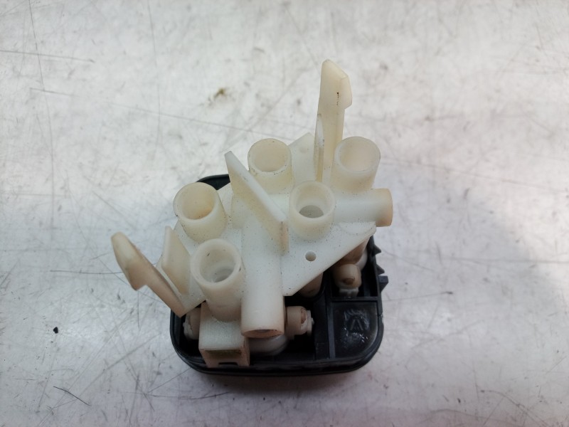 Recambio de interruptor para mercedes-benz clase cls (w219) 500 (219.375) referencia OEM IAM 2118000878 2118000878 2118000878