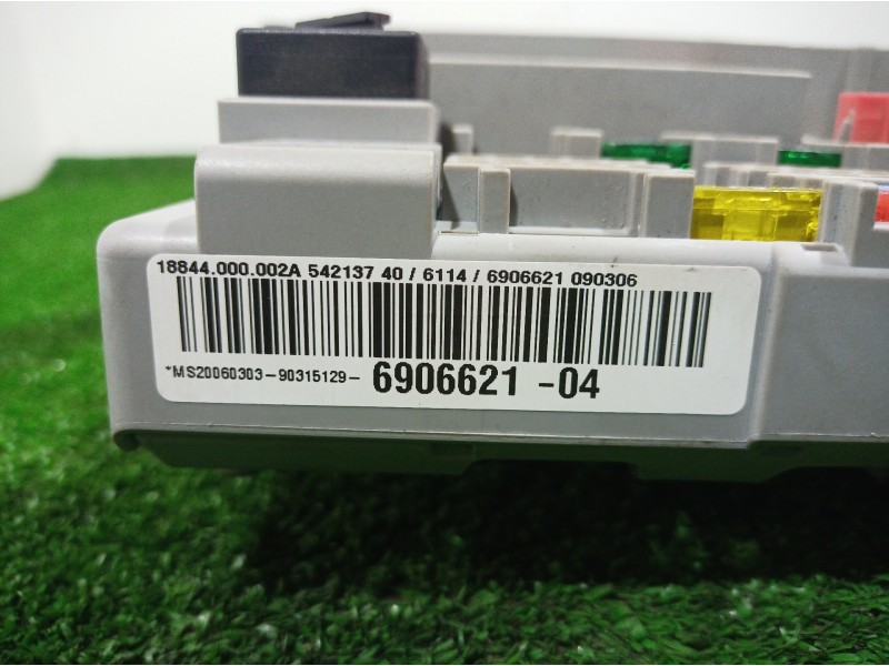 Recambio de caja reles / fusibles para bmw serie 1 berlina (e81/e87) 118d referencia OEM IAM 690662104 690662104 690662104