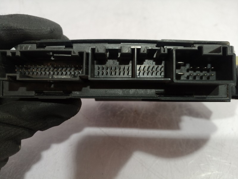 Recambio de motor elevalunas delantero izquierdo para volkswagen touareg (7l6) referencia OEM IAM 0130821764 0130821764 01308217