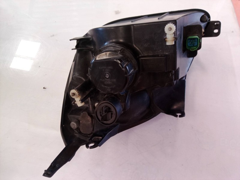 Recambio de faro derecho para ford fiesta (cbk) ambiente referencia OEM IAM   