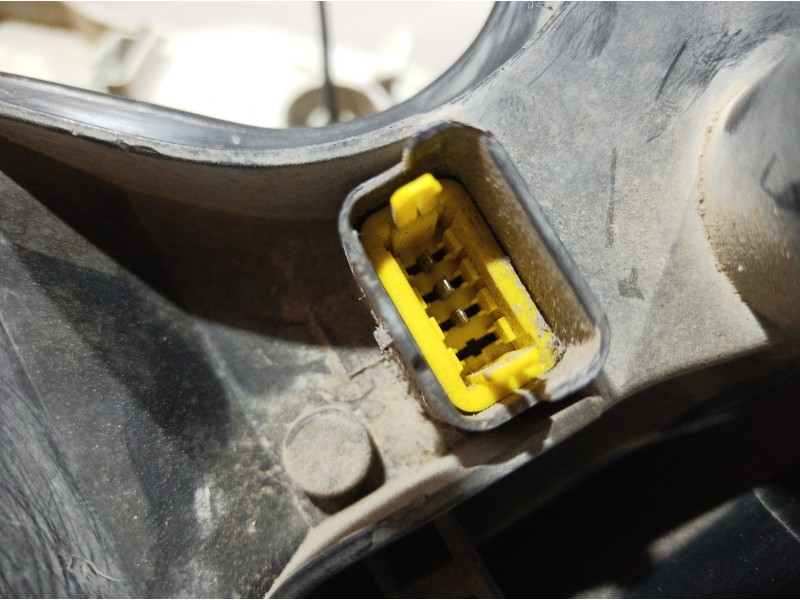 Recambio de piloto trasero derecho para renault megane ii berlina 5p referencia OEM IAM 89398081 89398081 89398081