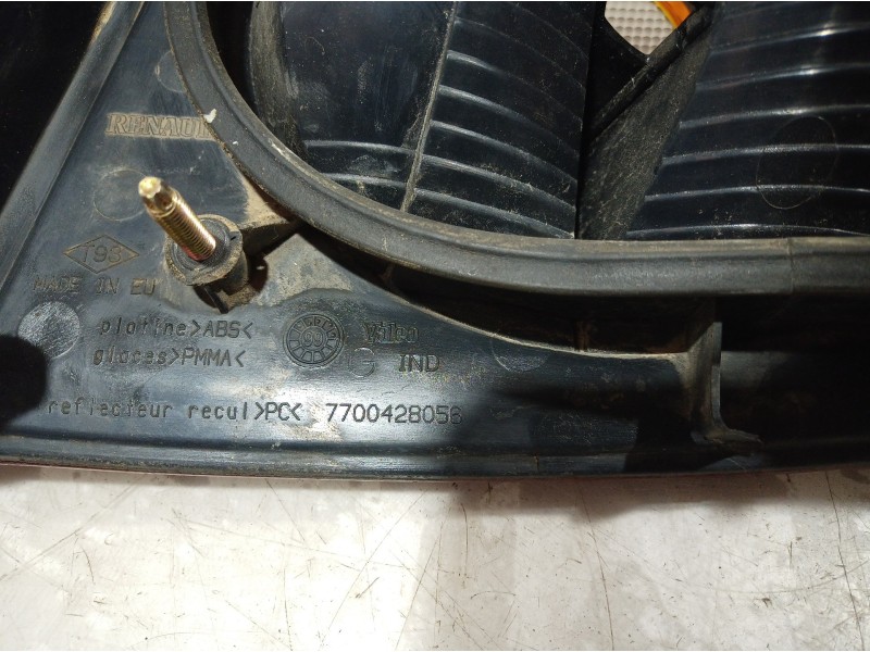 Recambio de piloto trasero izquierdo para renault megane i coupe fase 2 (da..) referencia OEM IAM 7700458056 7700458056 77004580