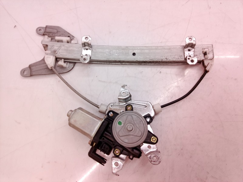 Recambio de elevalunas trasero derecho para nissan murano (z50) básico referencia OEM IAM 8073089915 8073089915 8073089915