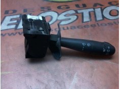 Recambio de mando limpia para dacia sandero ambiance referencia OEM IAM 8200792584  