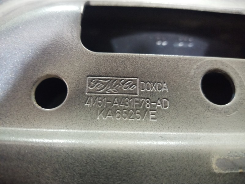 Recambio de porton trasero para ford focus berlina (cap) referencia OEM IAM 4M51A431F78AD 4M51A431F78AD 4M51A431F78