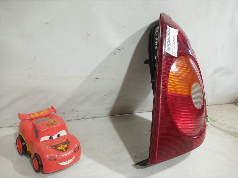 Recambio de piloto trasero izquierdo para renault megane i coupe fase 2 (da..) referencia OEM IAM 7700458056 7700458056 77004580