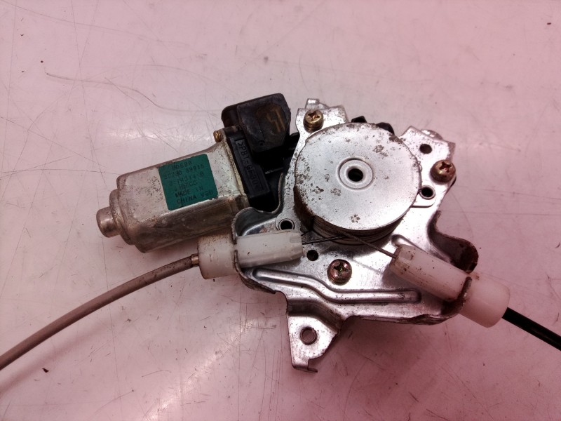 Recambio de elevalunas trasero derecho para nissan murano (z50) básico referencia OEM IAM 8073089915 8073089915 8073089915