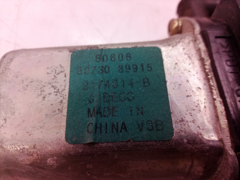 Recambio de elevalunas trasero derecho para nissan murano (z50) básico referencia OEM IAM 8073089915 8073089915 8073089915