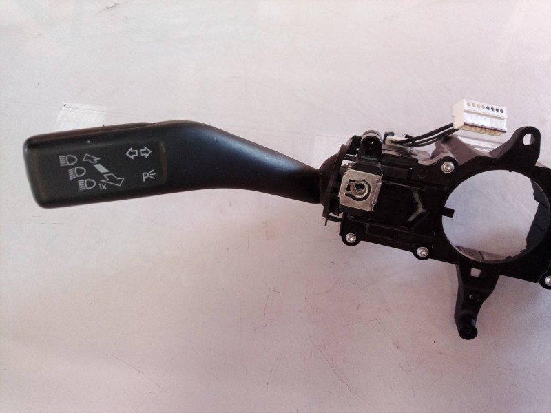 Recambio de mando multifuncion para volkswagen caddy ocio maxi outdoor bmt referencia OEM IAM 5K0953521GE 5K0953521GE 5K0953502K