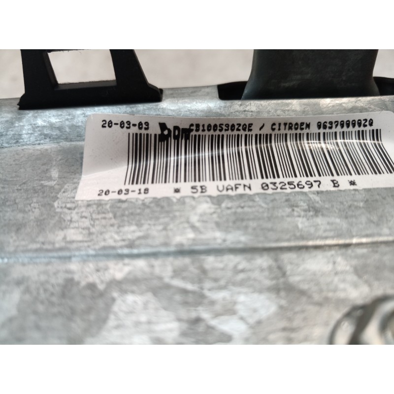 Recambio de airbag delantero derecho para citroën c3 pluriel 1.4 exclusive referencia OEM IAM 96379999ZQ 96379999ZQ 96379999ZQ