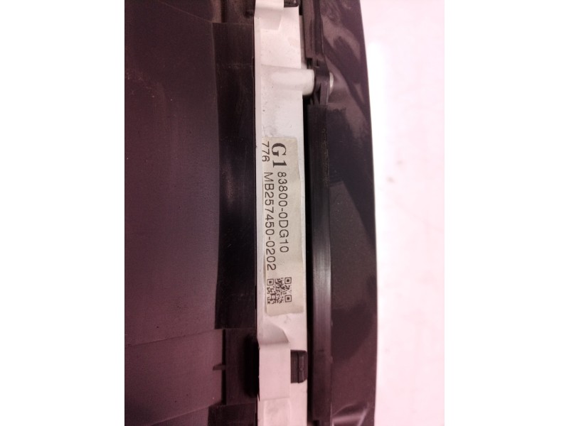 Recambio de cuadro instrumentos para toyota yaris active referencia OEM IAM 838000DG10 838000DG10 MB2574500202