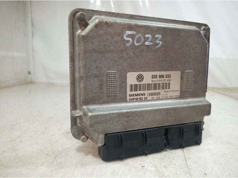 Recambio de centralita motor uce para volkswagen polo (9n1) conceptline referencia OEM IAM 5WP4016304 5WP4016304 03E906033