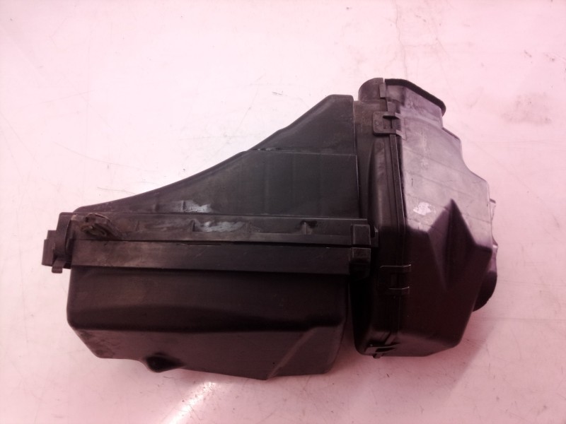 Recambio de filtro aire para nissan murano (z50) básico referencia OEM IAM 16526CA000  