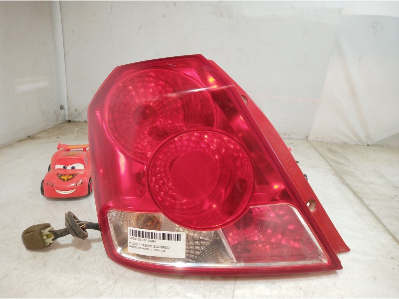 Recambio de piloto trasero izquierdo para chevrolet kalos referencia OEM IAM 300266L 300266L 300266