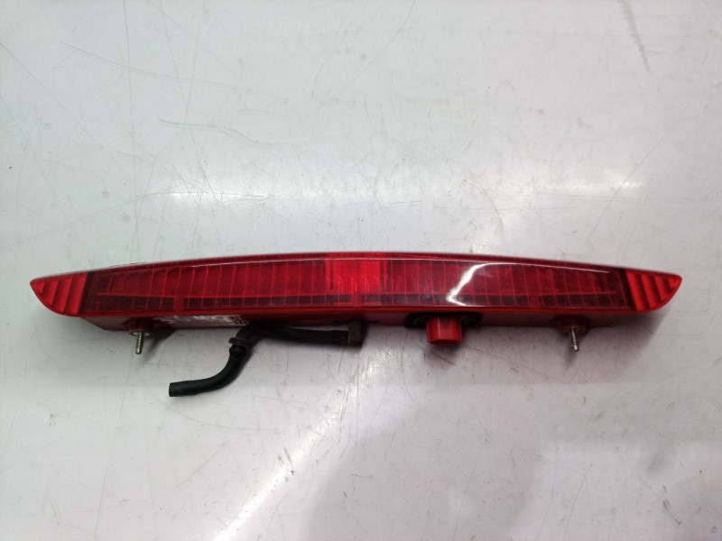 Recambio de luz central de freno para nissan murano (z50) básico referencia OEM IAM 26590CA00A  
