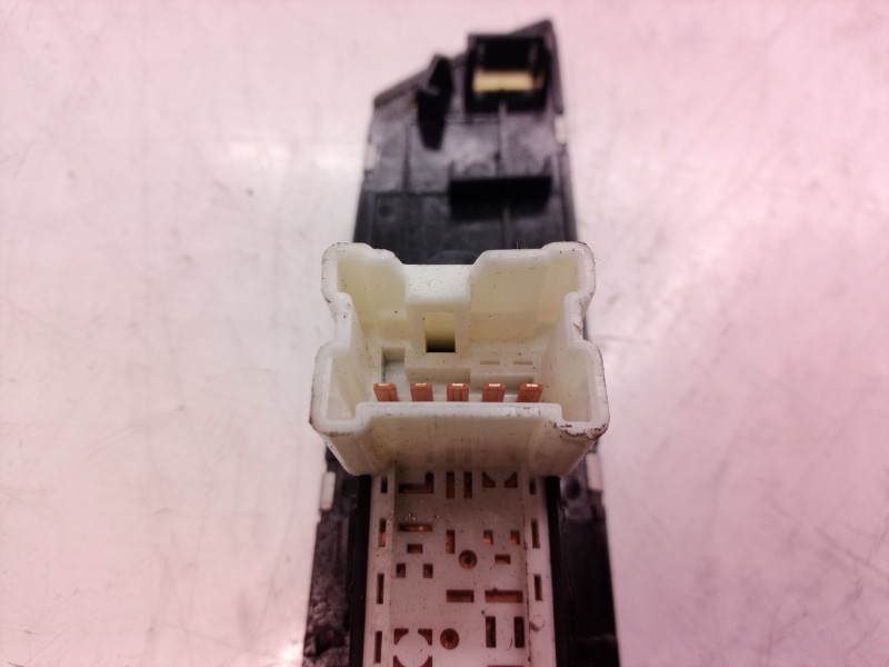 Recambio de mando elevalunas delantero derecho para nissan murano (z50) básico referencia OEM IAM 25411AX010  