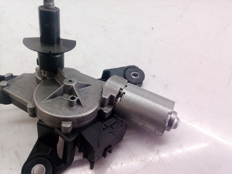 Recambio de motor limpia trasero para toyota yaris active referencia OEM IAM 0390201861 0390201861 0390201861