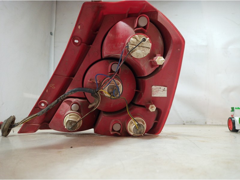 Recambio de piloto trasero izquierdo para chevrolet kalos referencia OEM IAM 300266L 300266L 300266L