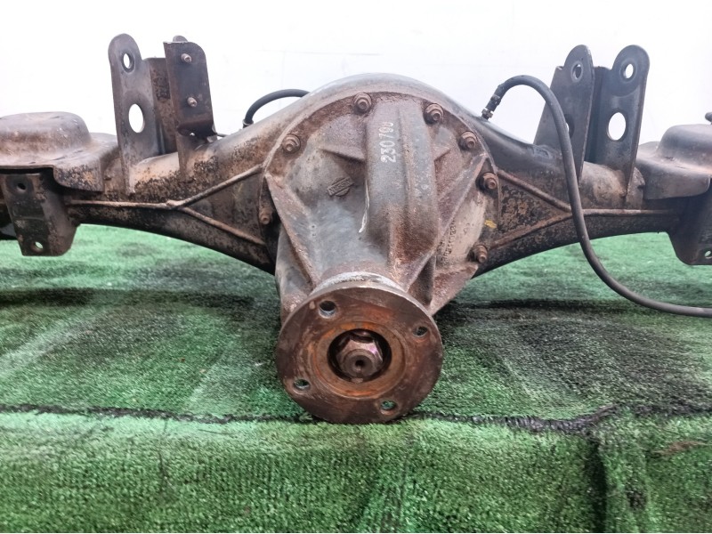 Recambio de diferencial trasero para nissan terrano/terrano.ii (r20) sport referencia OEM IAM 3831169840 3831169840 3831169840