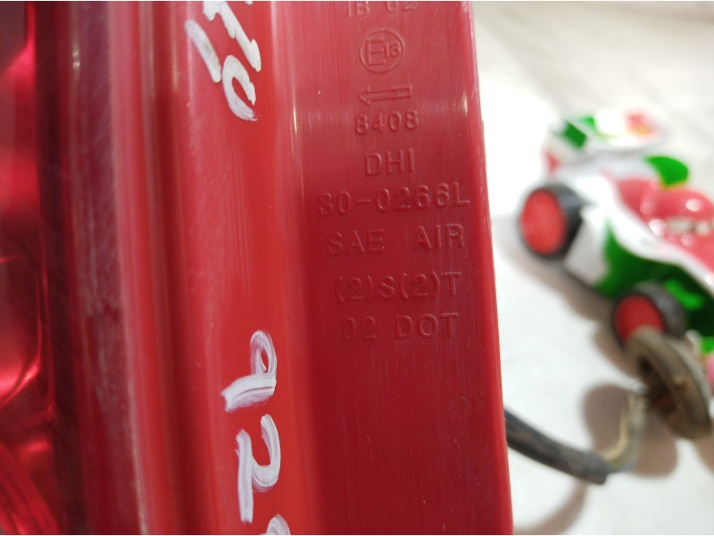 Recambio de piloto trasero izquierdo para chevrolet kalos referencia OEM IAM 300266L 300266L 300266L