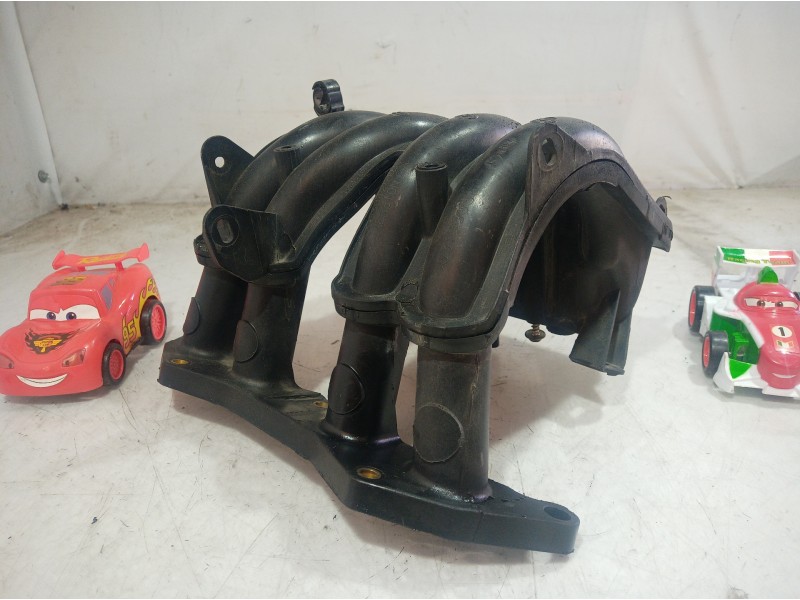 Recambio de colector admision para citroën c3 pluriel 1.4 exclusive referencia OEM IAM 9638425180 9638425180 9638425180