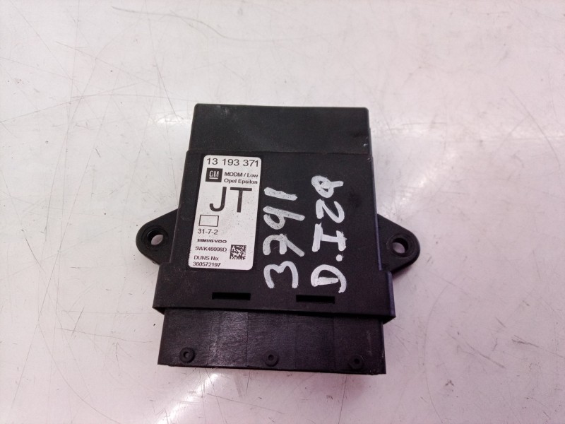 Recambio de centralita cierre para opel vectra c berlina comfort referencia OEM IAM 13193371 13193371 360572197