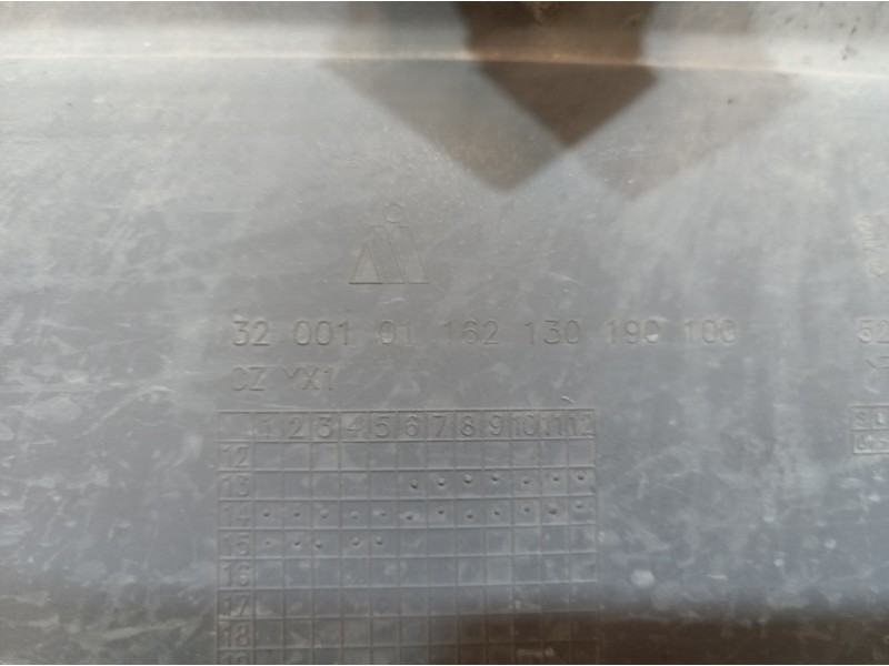 Recambio de paragolpes trasero para peugeot 108 active referencia OEM IAM 3200101162130190100 3200101162130190100 521590H070