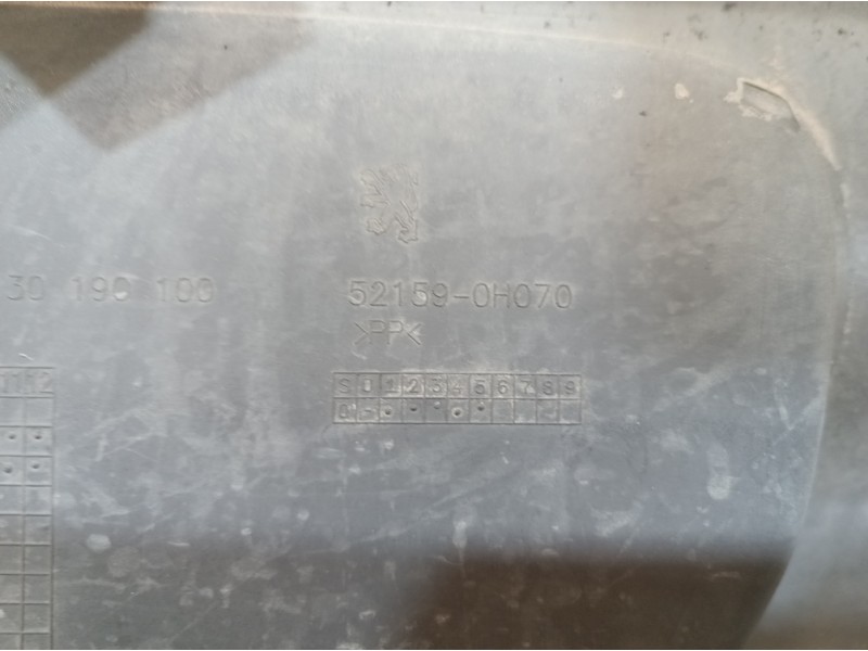 Recambio de paragolpes trasero para peugeot 108 active referencia OEM IAM 3200101162130190100 3200101162130190100 521590H070