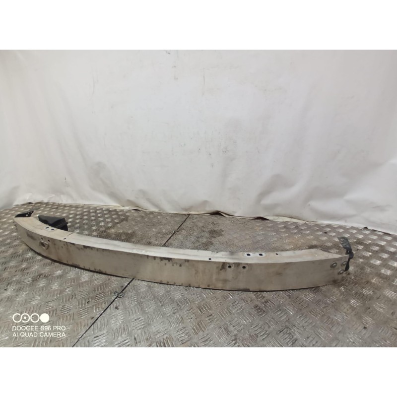 Recambio de refuerzo paragolpes delantero para mercedes-benz clase c (w203) berlina 220 cdi (203.006) referencia OEM IAM   