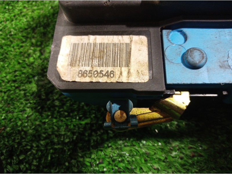 Recambio de cerradura puerta delantera derecha para volvo s60 berlina 2.4 (103kw) referencia OEM IAM 8650546 8650546 