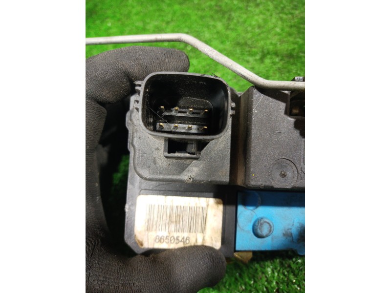 Recambio de cerradura puerta delantera derecha para volvo s60 berlina 2.4 (103kw) referencia OEM IAM 8650546 8650546 