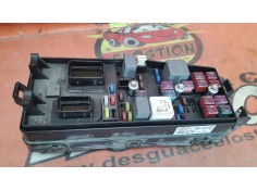 Recambio de caja reles / fusibles para kia carnival 2.9 crdi vgt ex referencia OEM IAM 919544D280 919504D0700F 919544D280 2