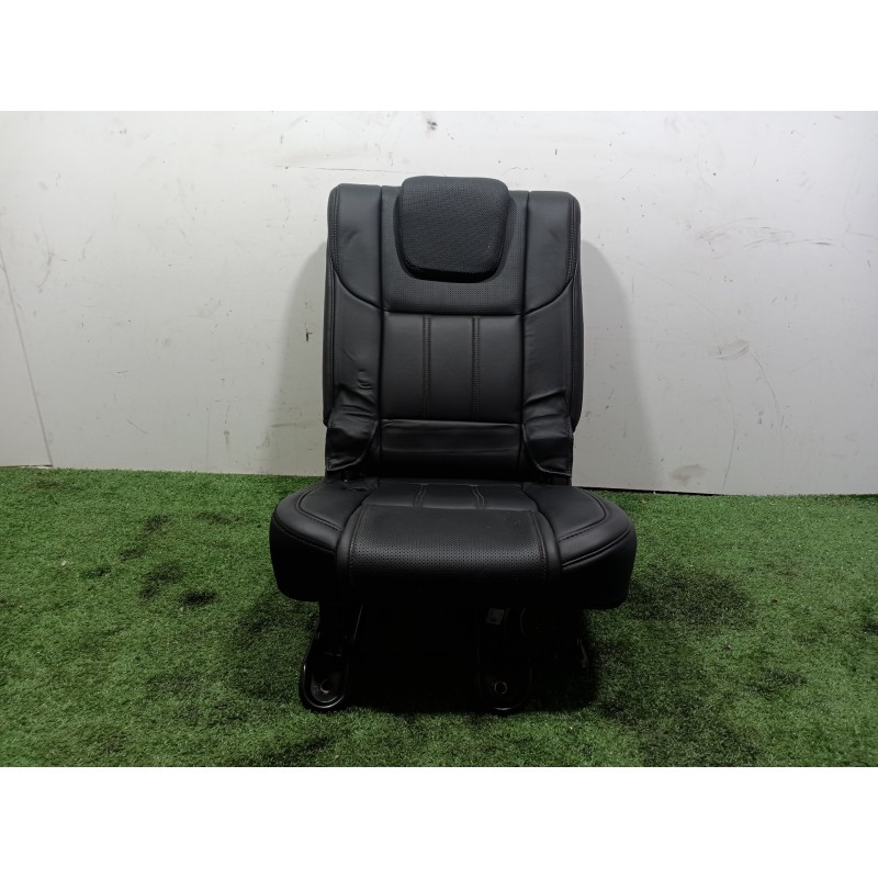 Recambio de asiento para mahindra xuv 500 xuv 500 fwd w6 referencia OEM IAM   