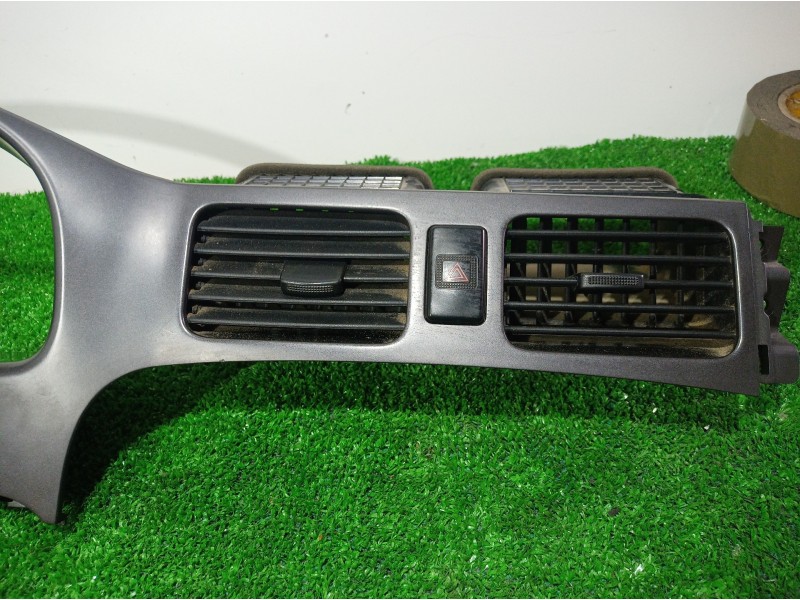 Recambio de salpicadero para hyundai trajet (fo) 2.0 gls referencia OEM IAM SINREF SIN REF SIN REF