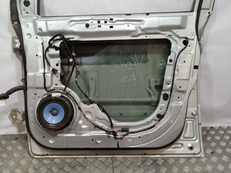 Recambio de puerta delantera derecha para kia carnival 2.9 crdi vgt ex referencia OEM IAM   