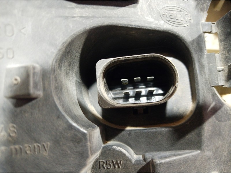 Recambio de piloto trasero derecho para audi a4 berlina (8e) 1.9 tdi (96kw) referencia OEM IAM 153948  153948